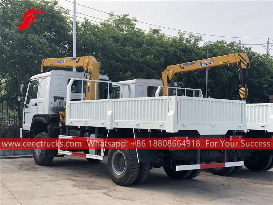 HOWO all wheel drive truck mounted XCMG crane