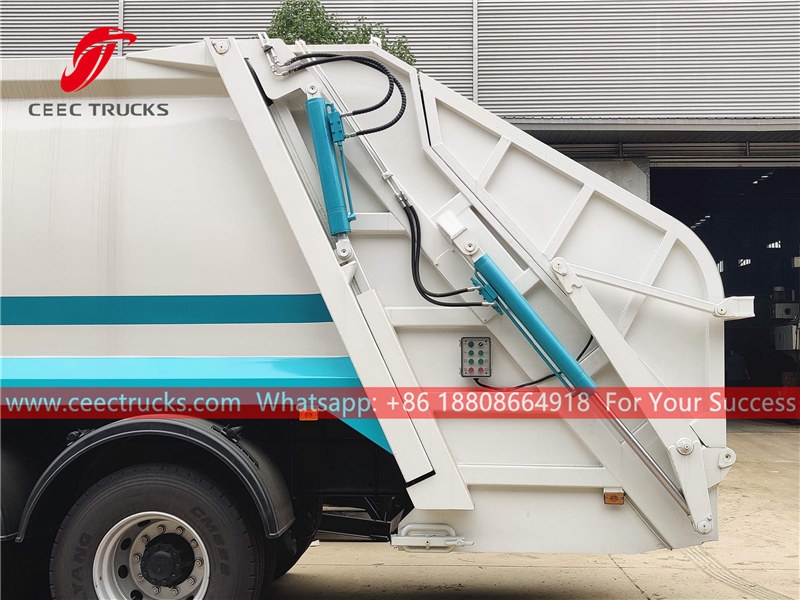 High quality ISUZU GIGA refuse compactor truck