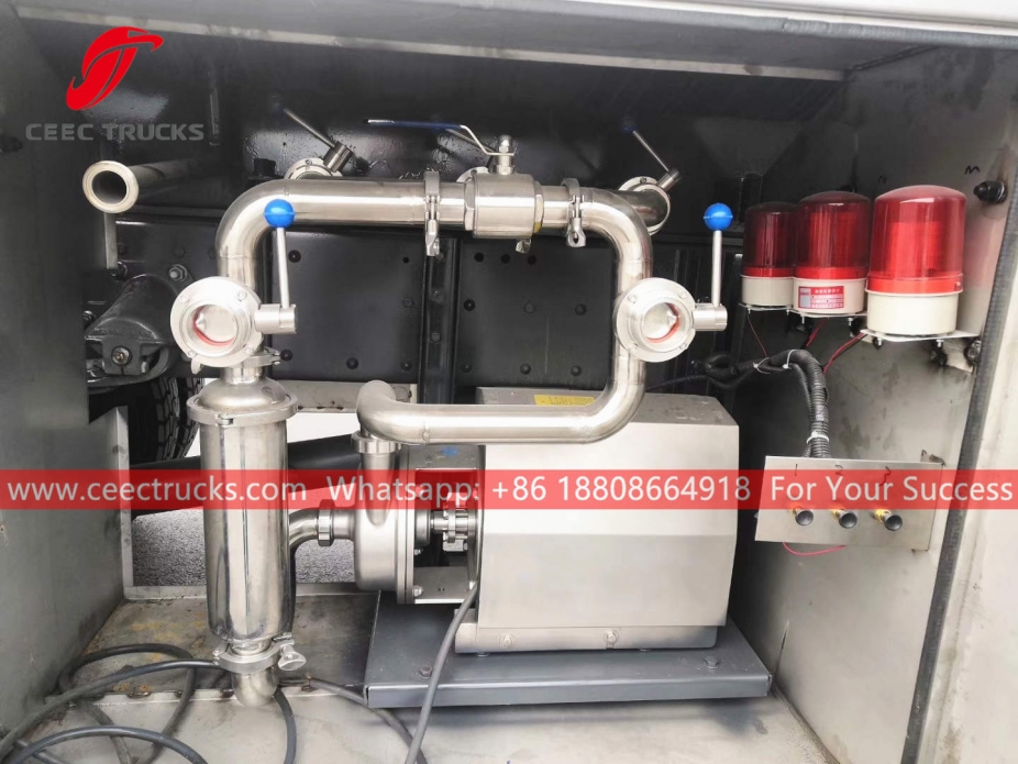 HOWO stainless steel milk tank truck