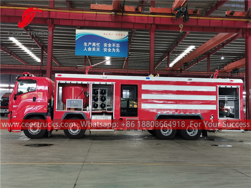 ISUZU GIGA Dry powder Fire fighting truck for sale