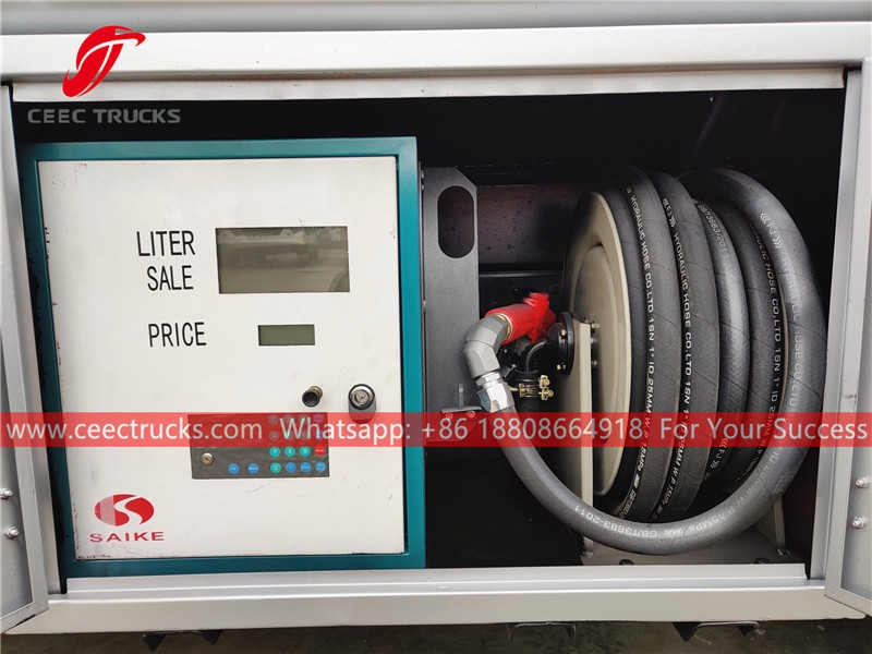 ISUZU 5,000 liters refueling truck