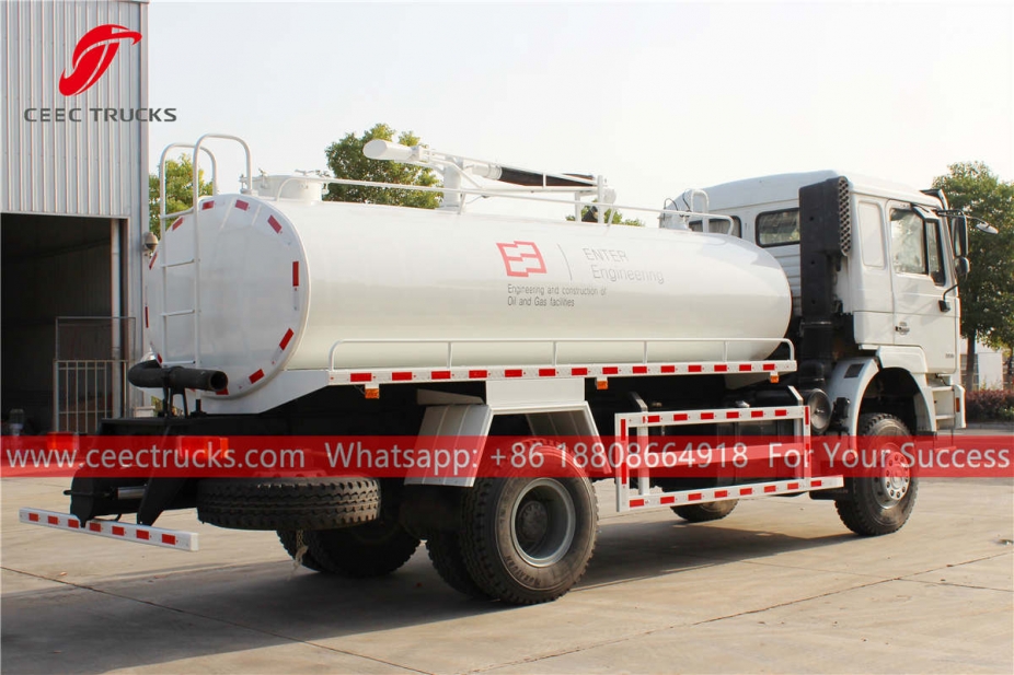 Shacman 6 wheeler AWD vacuum sewer truck