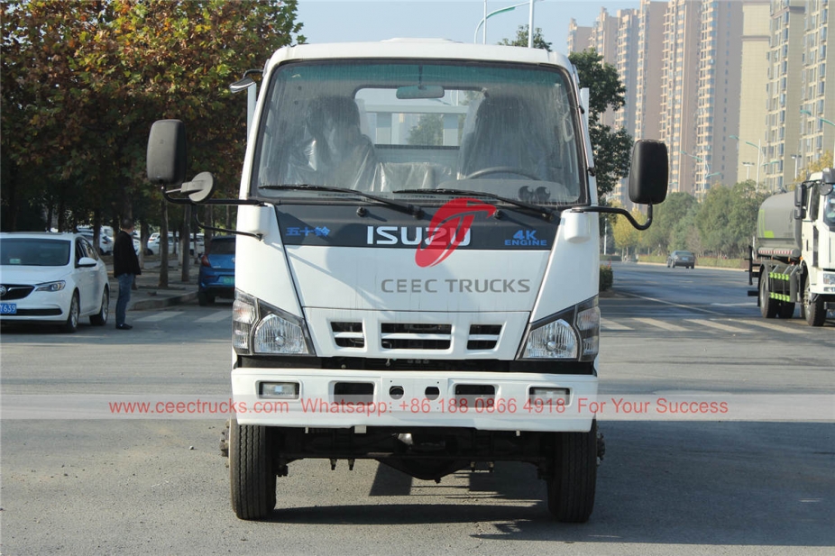 ISUZU 4×4 flat body truck for sale