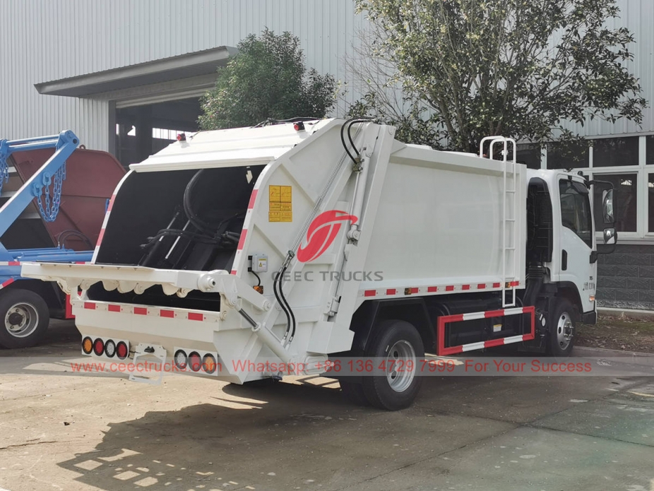 Chenglong 6 wheeler garbage compactor truck