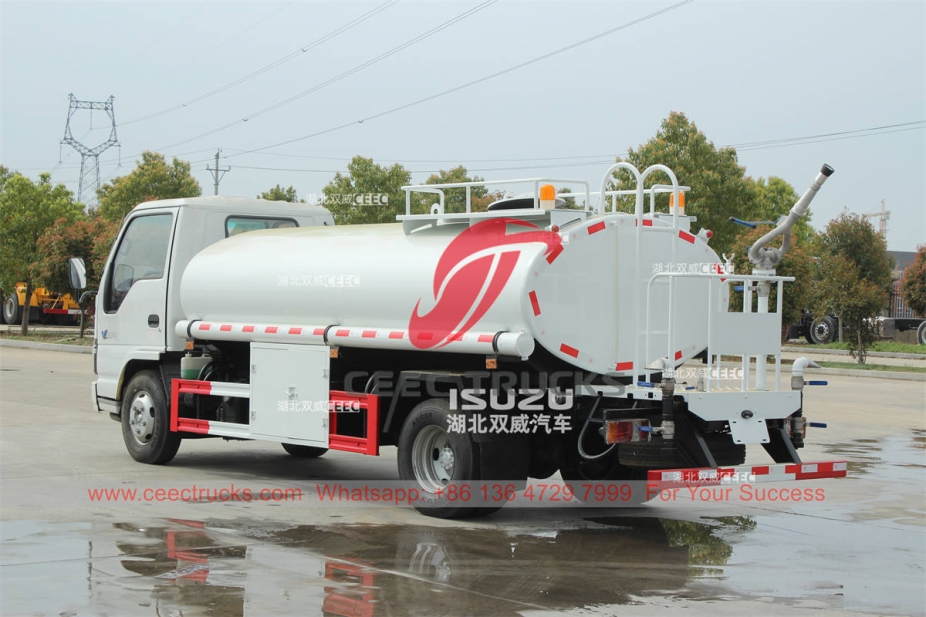 ISUZU 600P 130HP stainless steel water tanker truck