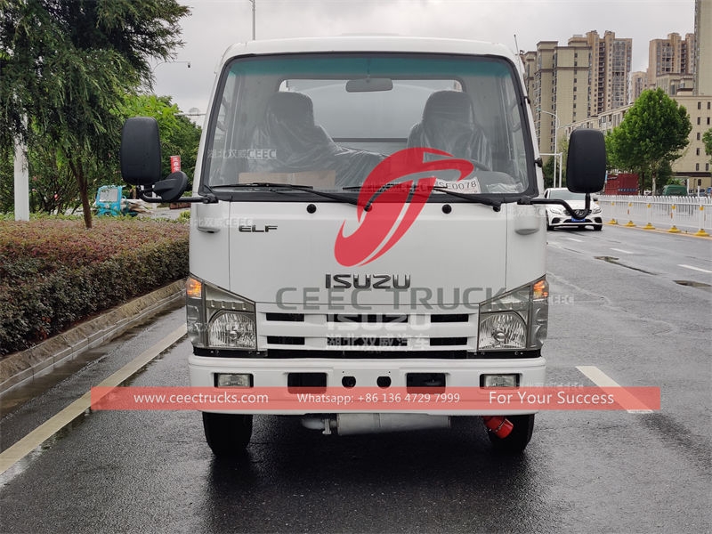 ISUZU 100P 5CBM fuel bowser