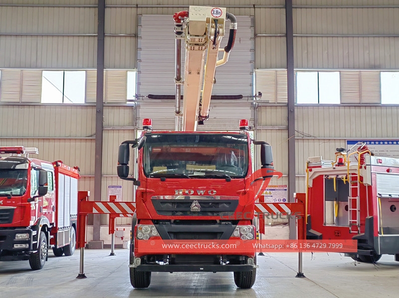 HOWO 6×4 water fire fighting truck with 32 Meters Higher Pressure Water Cannon