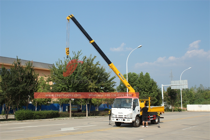 ISUZU NKR 3Tons truck mounted crane trucks with factory direct sale