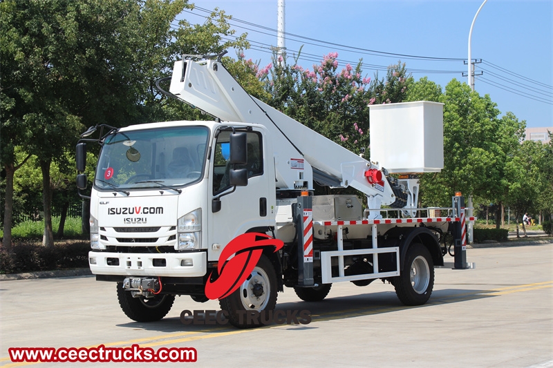 Off Road 4 Wheel Isuzu NPR Aerial Platform Truck