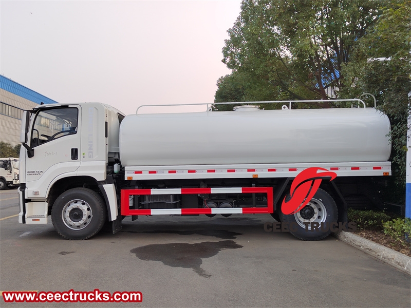 Isuzu GIGA 4x2 12000L drinking water transport truck