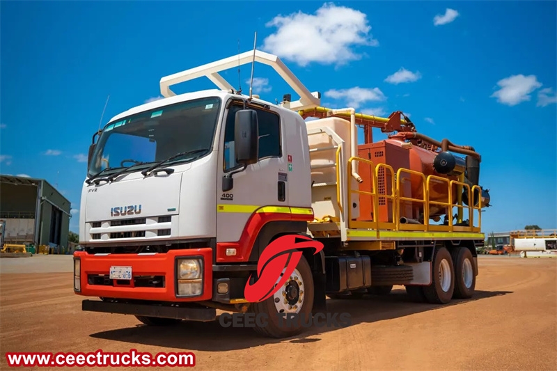 Isuzu 15,000 liters gully sucker truck