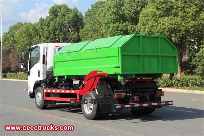 Isuzu ELF roll on roll off truck