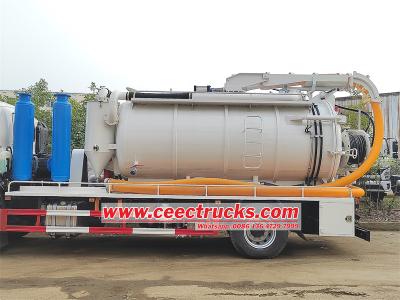 Isuzu Giga truck mounted sewer jetter