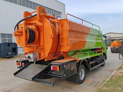 Africa Isuzu NPR vacuum truck with Jet Cleaner