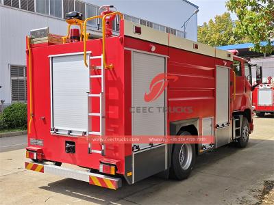 Isuzu  GIGA 4X dry powder fire fighting truck