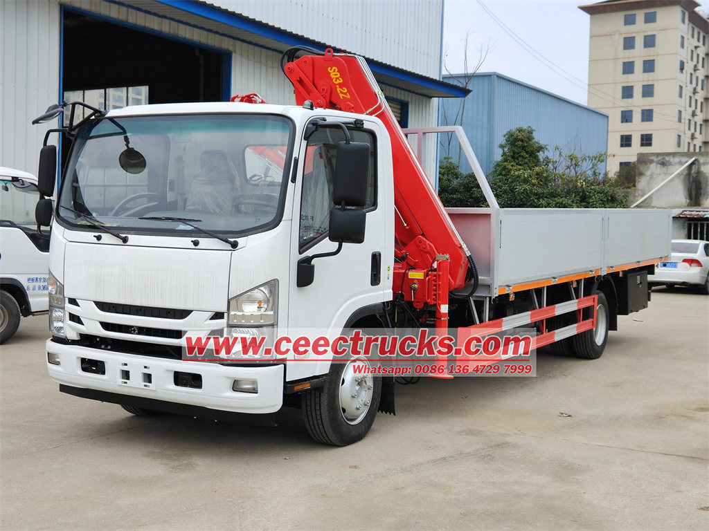 Tại sao xe cẩu Isuzu gắn thân xe bằng hợp kim nhôm?