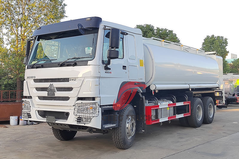 HOWO tay lái bên phải 6x4 340hp tiếp nhiên liệu bowser